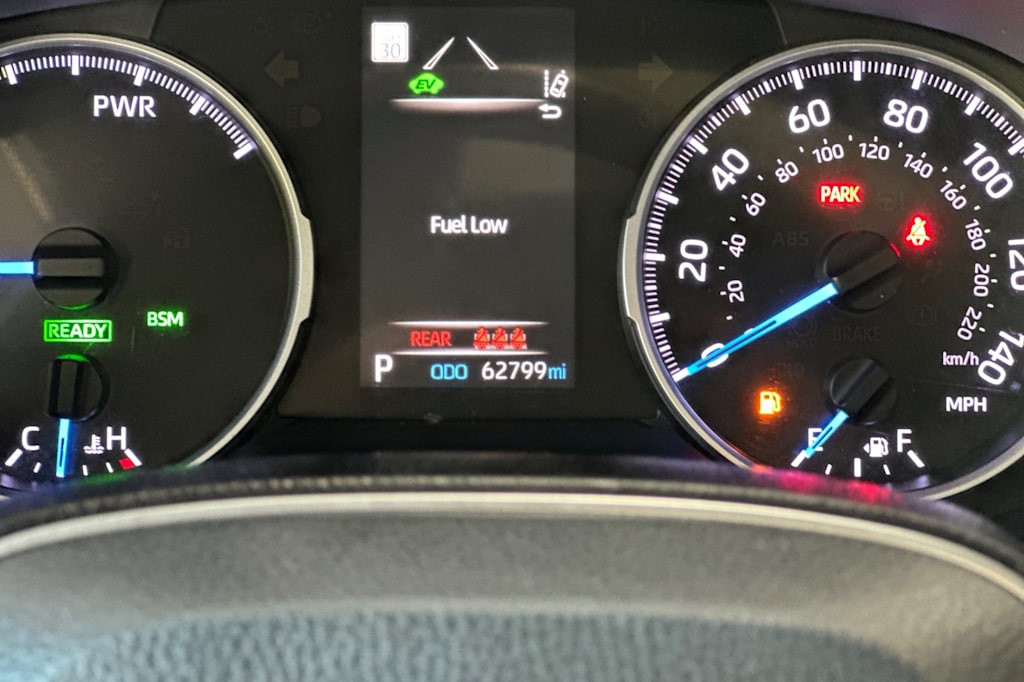 Thumbnail: 2020 Toyota RAV4 - 32