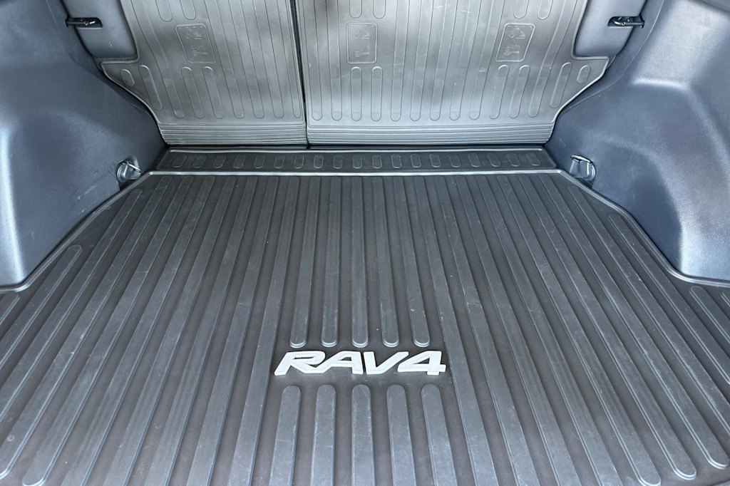 Thumbnail: 2024 Toyota RAV4 - 7