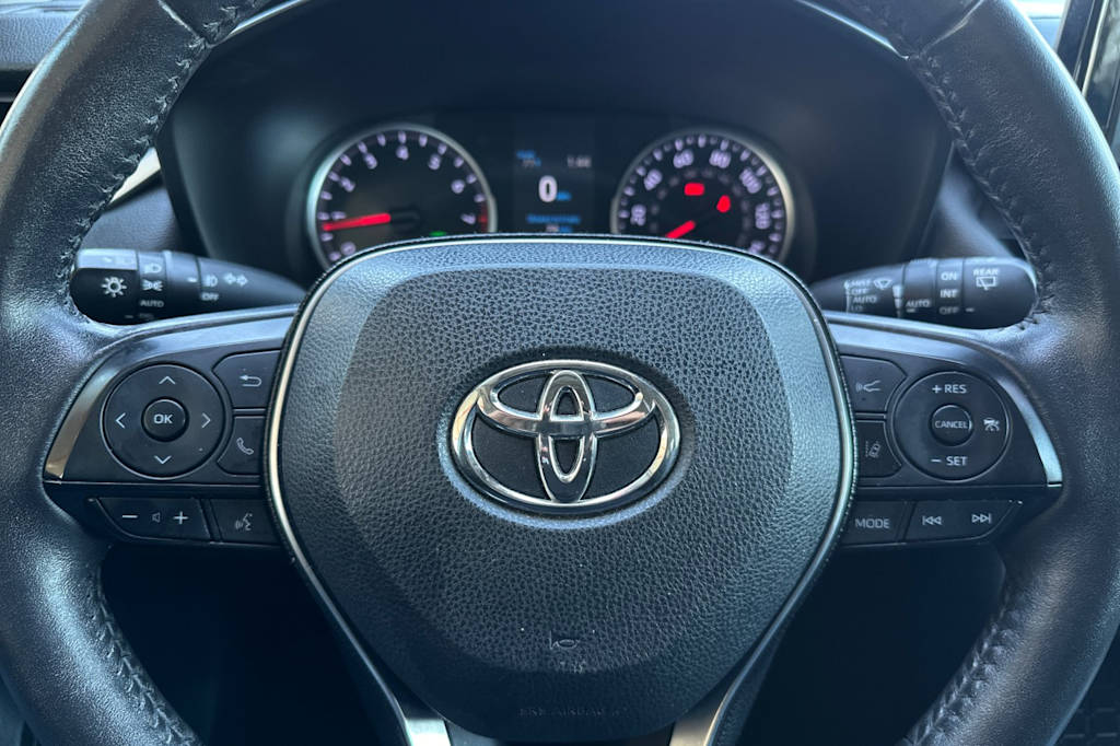 Thumbnail: 2020 Toyota RAV4 - 29