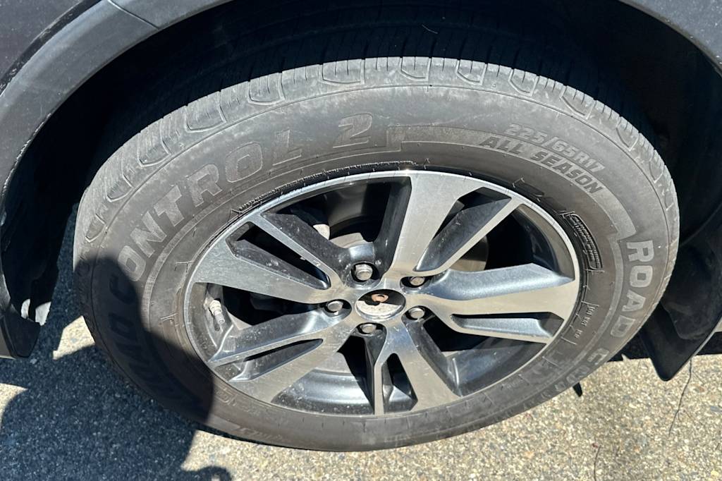 Thumbnail: 2018 Toyota RAV4 - 22