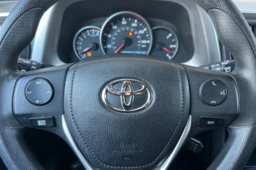 Thumbnail: 2016 Toyota RAV4 - 28