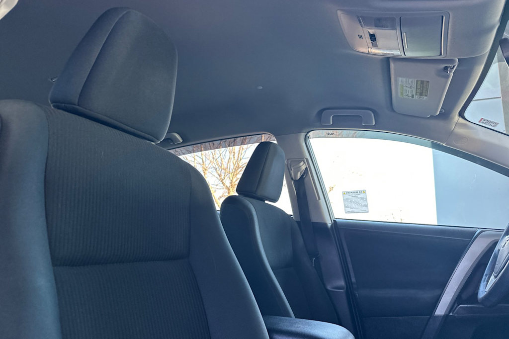 Thumbnail: 2016 Toyota RAV4 - 24