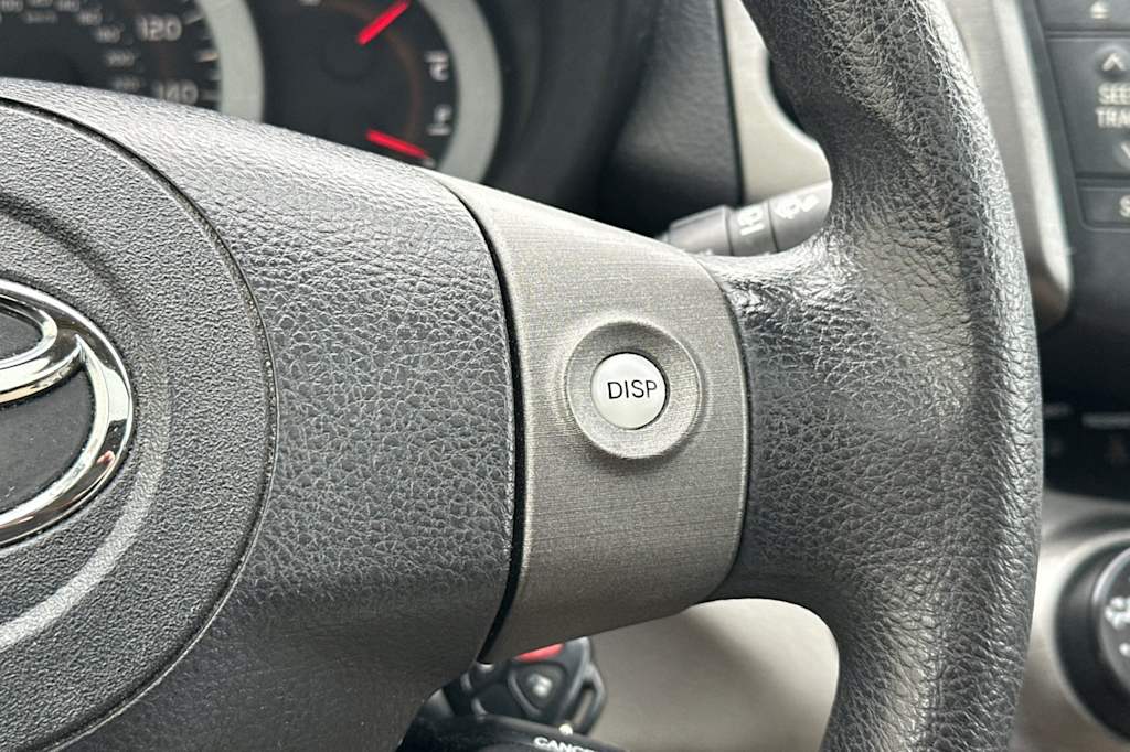 Thumbnail: 2011 Toyota RAV4 - 27