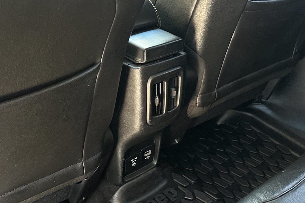 Thumbnail: 2018 Jeep Compass - 22