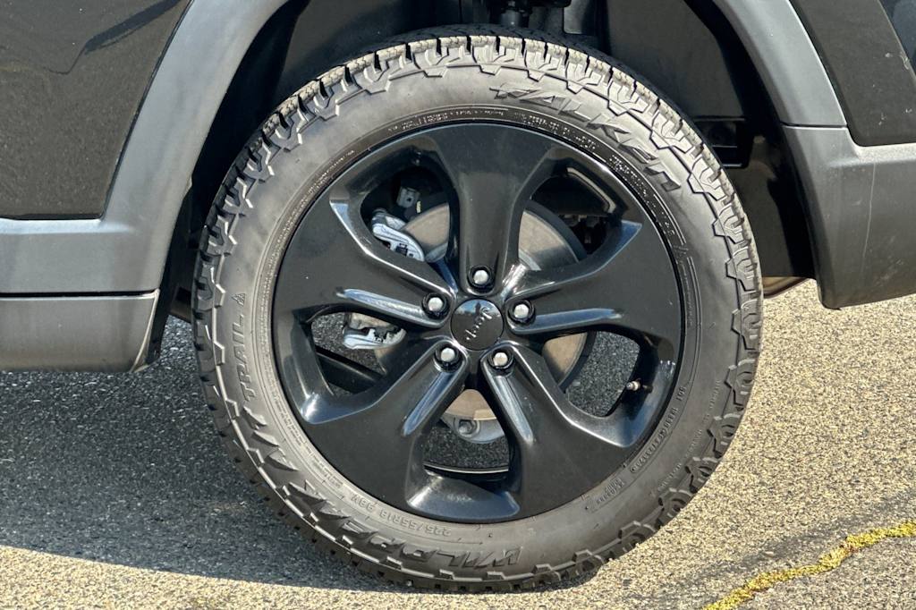 Thumbnail: 2021 Jeep Compass - 8