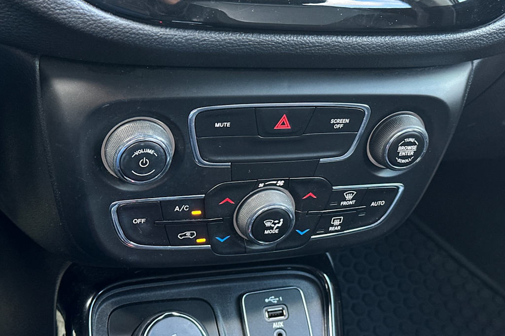 Thumbnail: 2021 Jeep Compass - 27