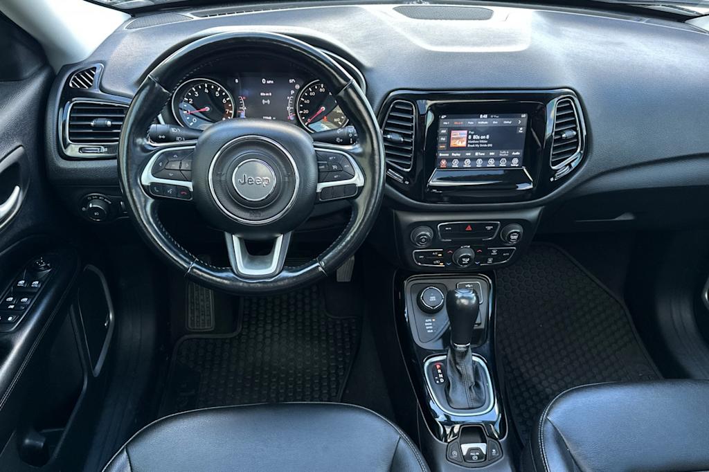 Thumbnail: 2021 Jeep Compass - 11