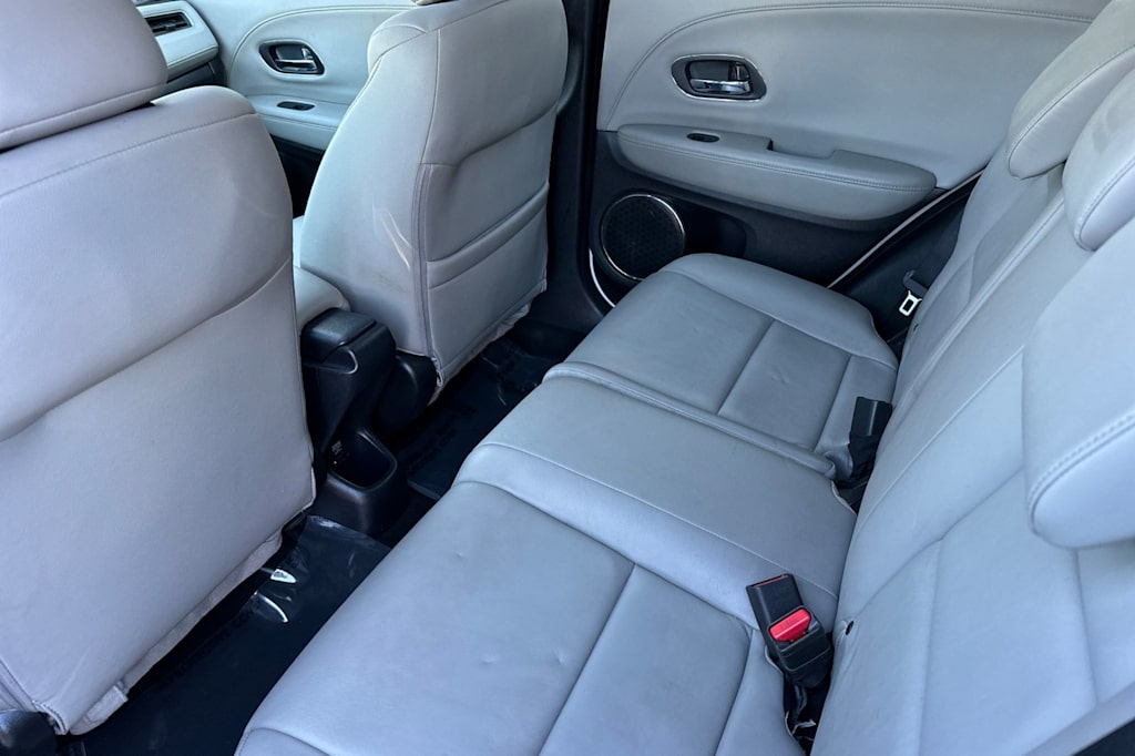 Thumbnail: 2016 Honda HR-V - 11