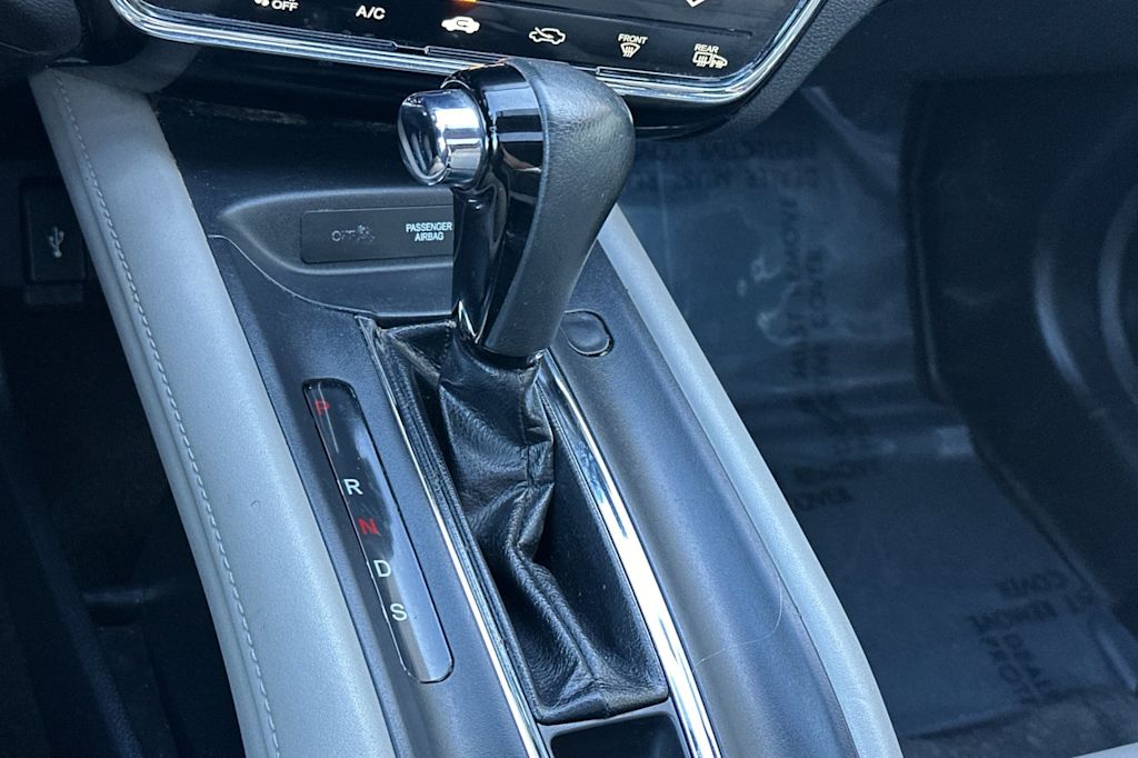 Thumbnail: 2016 Honda HR-V - 14