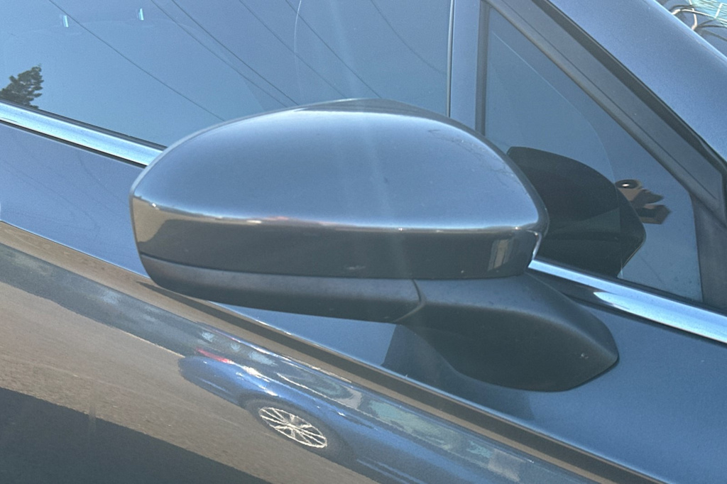 Thumbnail: 2017 Ford Fusion - 15