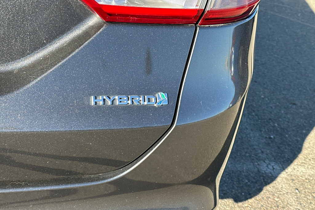 Thumbnail: 2017 Ford Fusion - 10