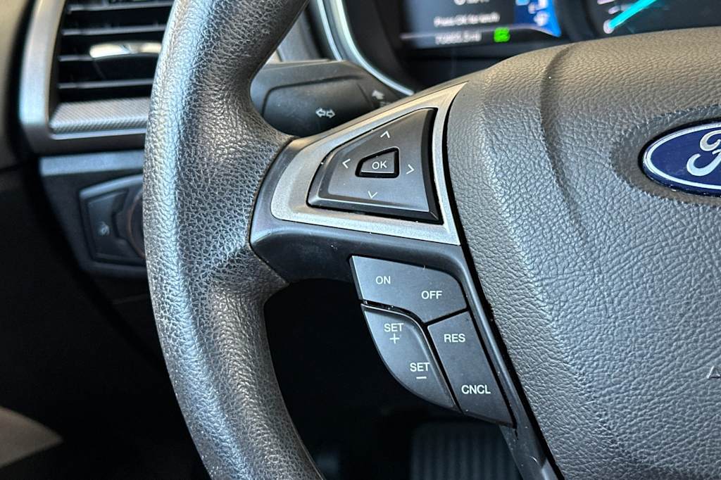 Thumbnail: 2018 Ford Fusion - 28