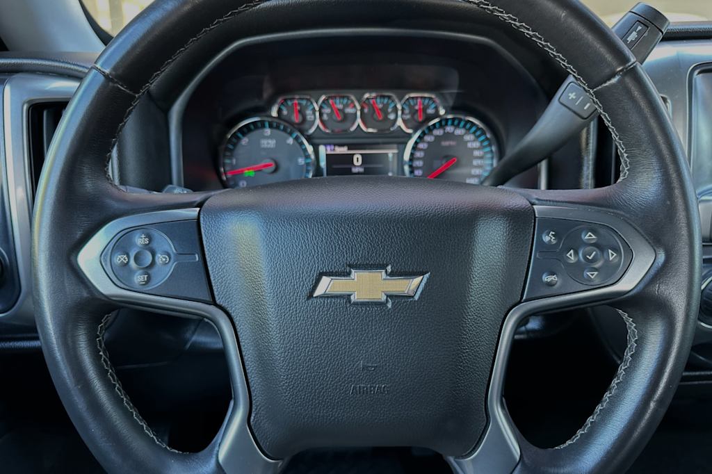 2017 Chevrolet Silverado 1500 LT 25