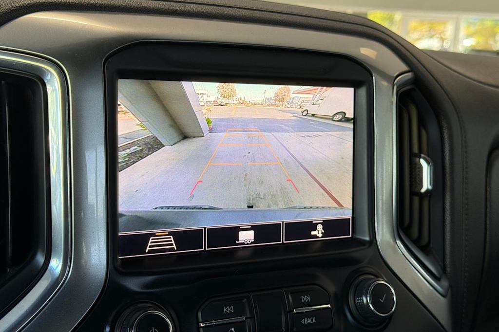 Thumbnail: 2020 Chevrolet Silverado 1500 - 25