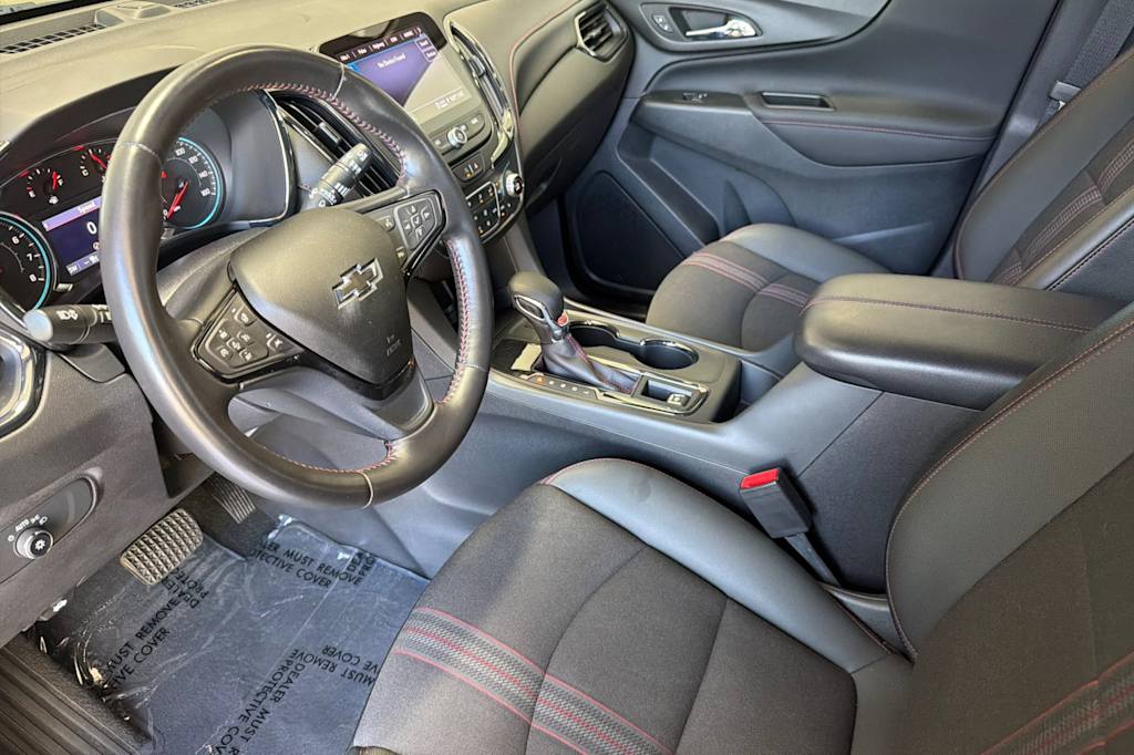 Thumbnail: 2022 Chevrolet Equinox - 10