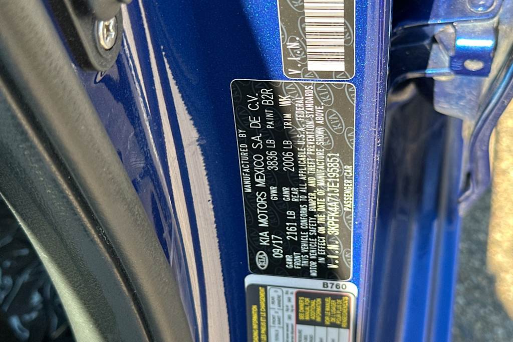 Thumbnail: 2018 Kia Forte - 17