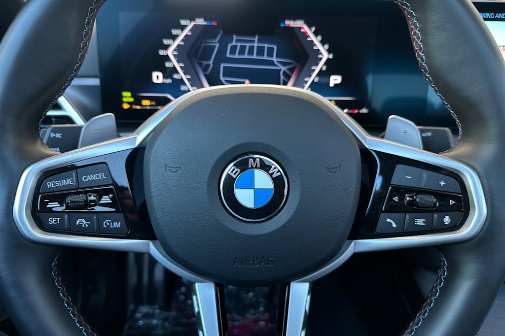 Thumbnail: 2025 BMW 3 Series - 28