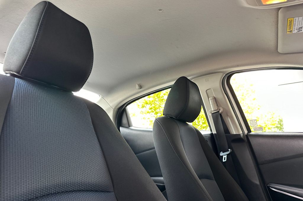 Thumbnail: 2018 Toyota Yaris iA - 11