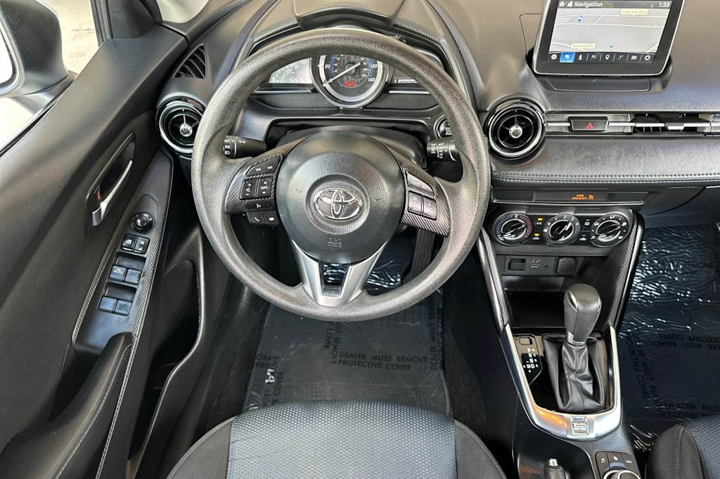 Thumbnail: 2018 Toyota Yaris iA - 9