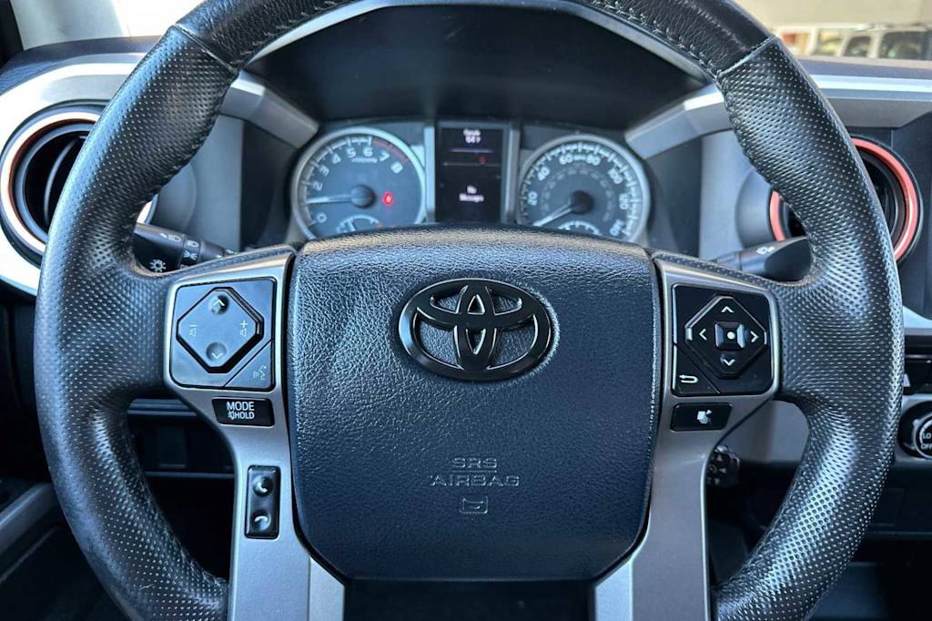 2017 Toyota Tacoma SR5 25