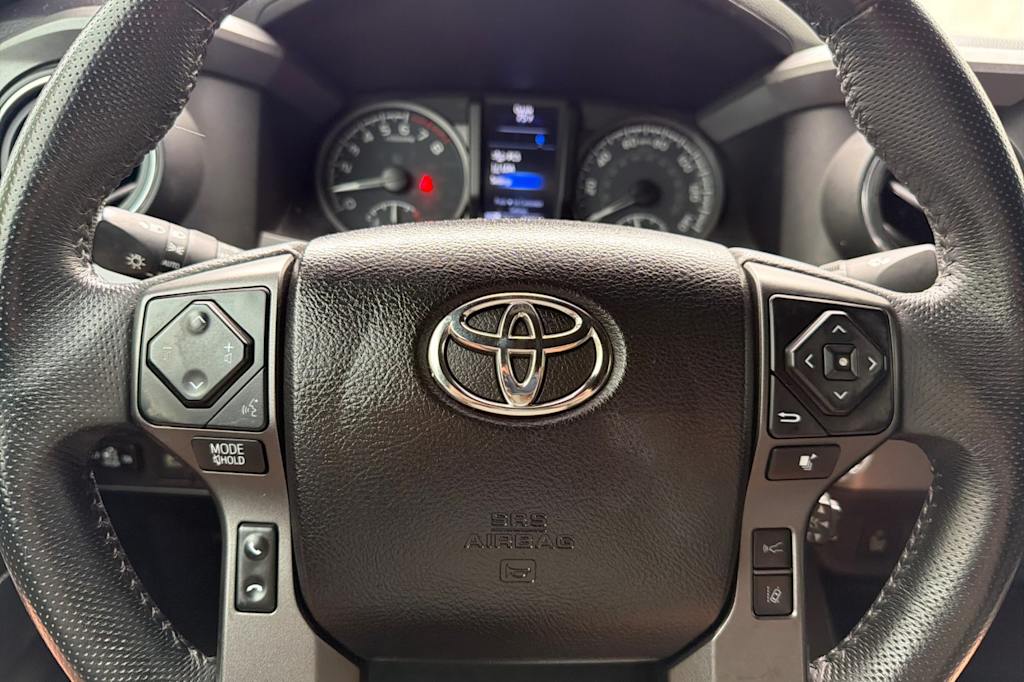 Thumbnail: 2021 Toyota Tacoma - 27