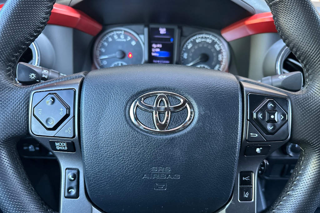 Thumbnail: 2019 Toyota Tacoma - 28