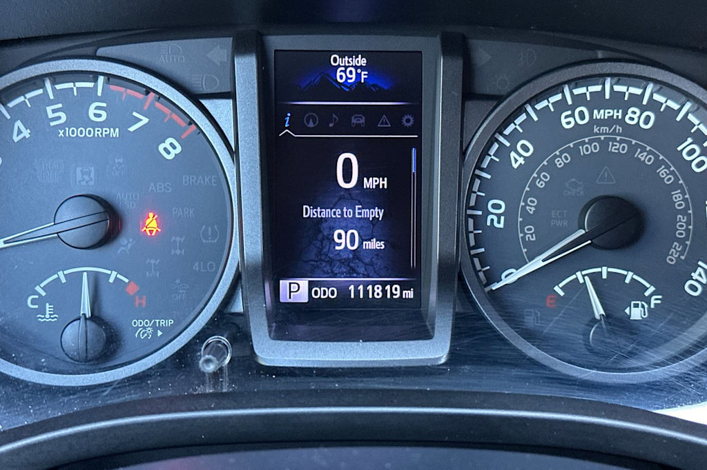 Thumbnail: 2019 Toyota Tacoma - 31