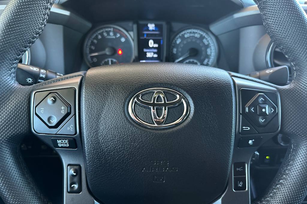 Thumbnail: 2021 Toyota Tacoma - 28