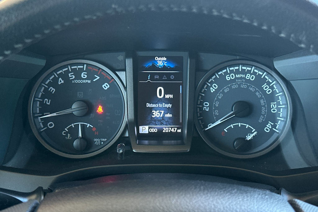 Thumbnail: 2021 Toyota Tacoma - 16