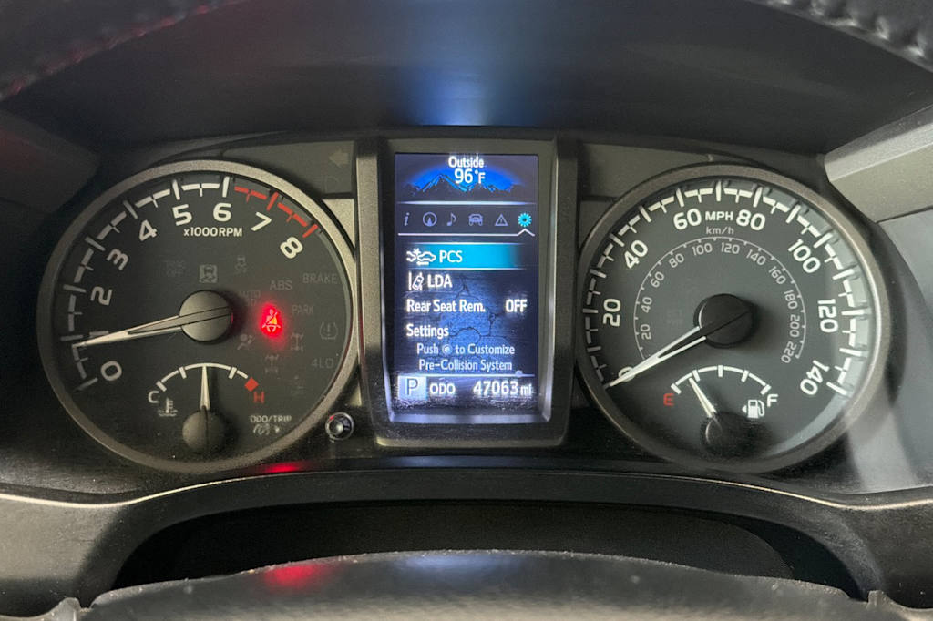 Thumbnail: 2023 Toyota Tacoma - 15