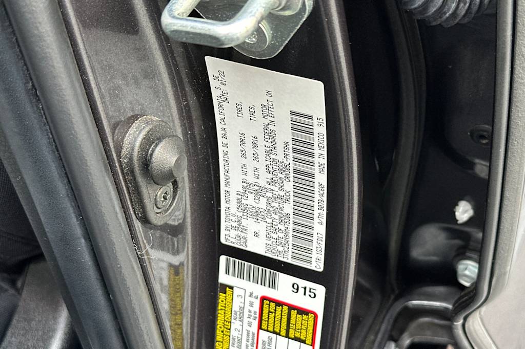 Thumbnail: 2022 Toyota Tacoma - 17