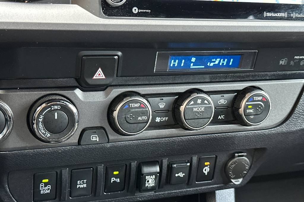 Thumbnail: 2022 Toyota Tacoma - 26