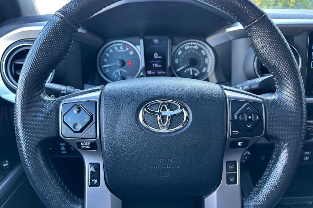 2018 Toyota Tacoma Limited 29