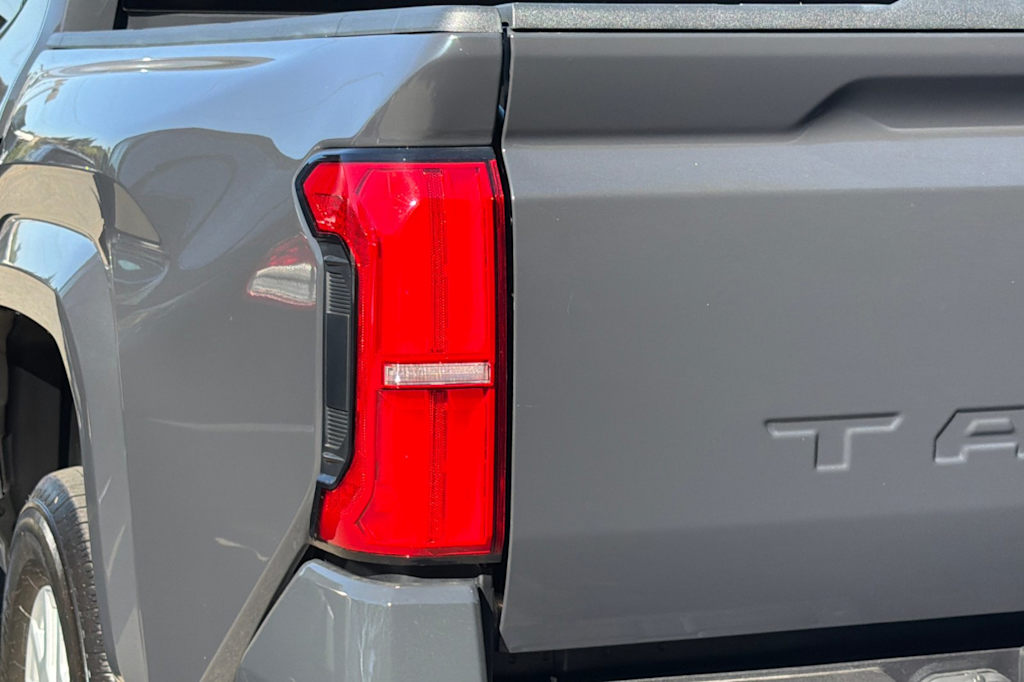 Thumbnail: 2024 Toyota Tacoma - 14