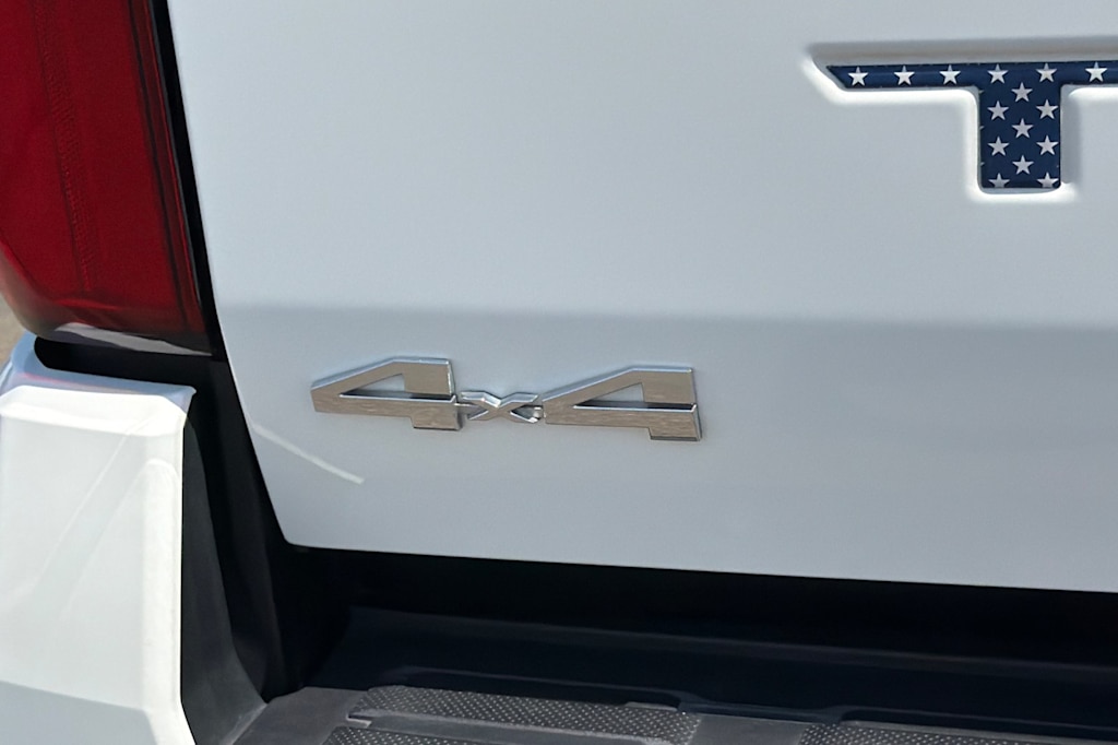 Thumbnail: 2024 Toyota Tacoma - 7