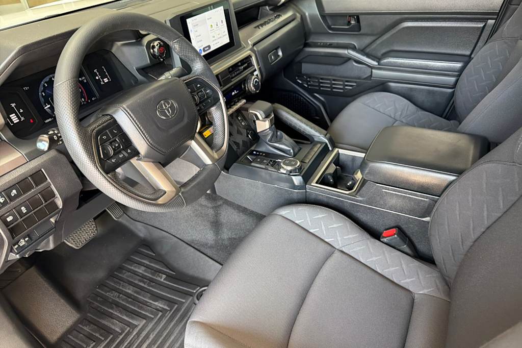 Thumbnail: 2024 Toyota Tacoma - 9
