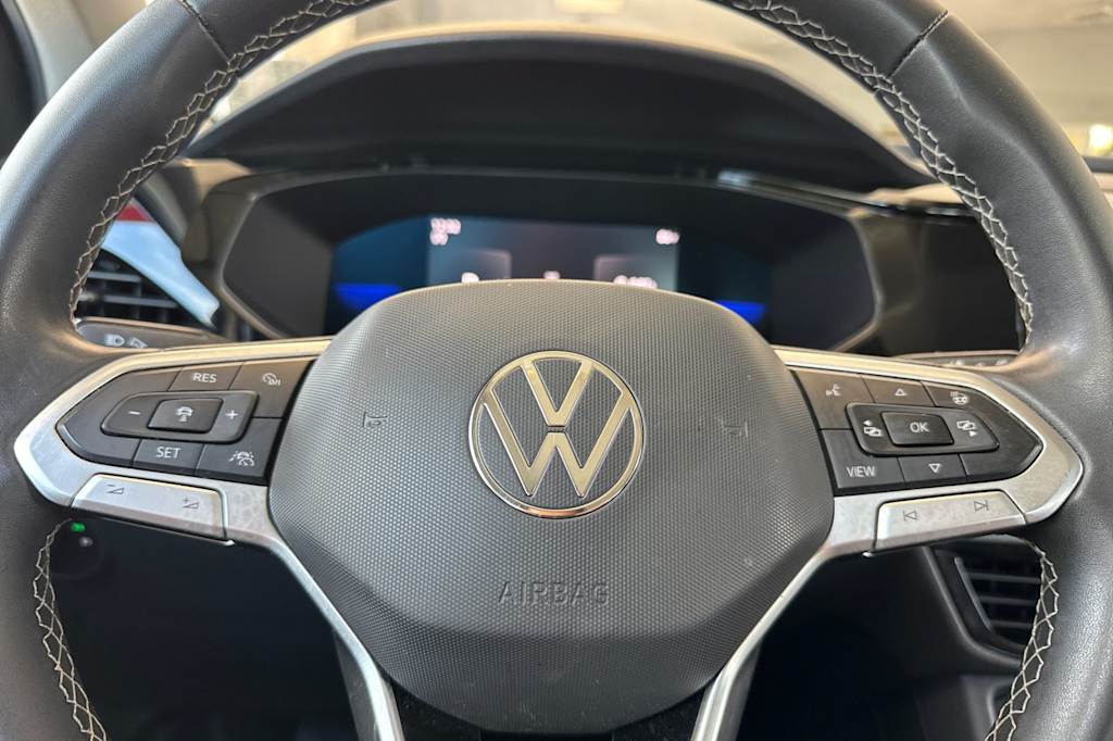 Thumbnail: 2022 Volkswagen Taos - 28