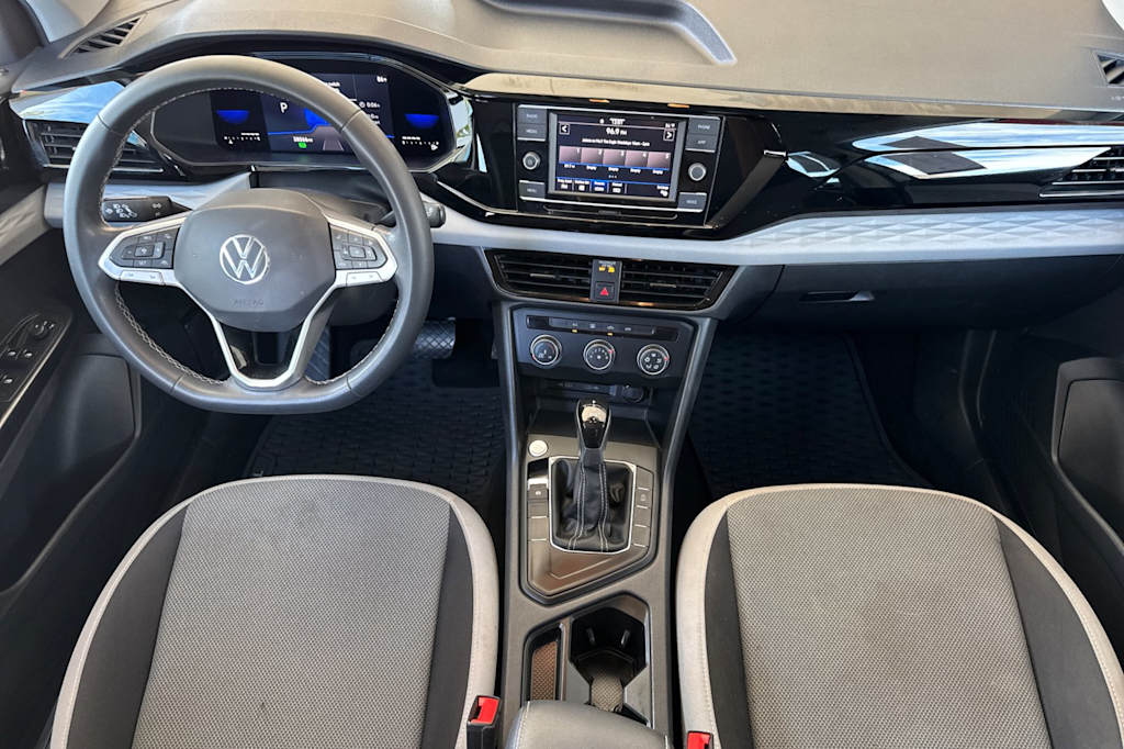 Thumbnail: 2022 Volkswagen Taos - 2