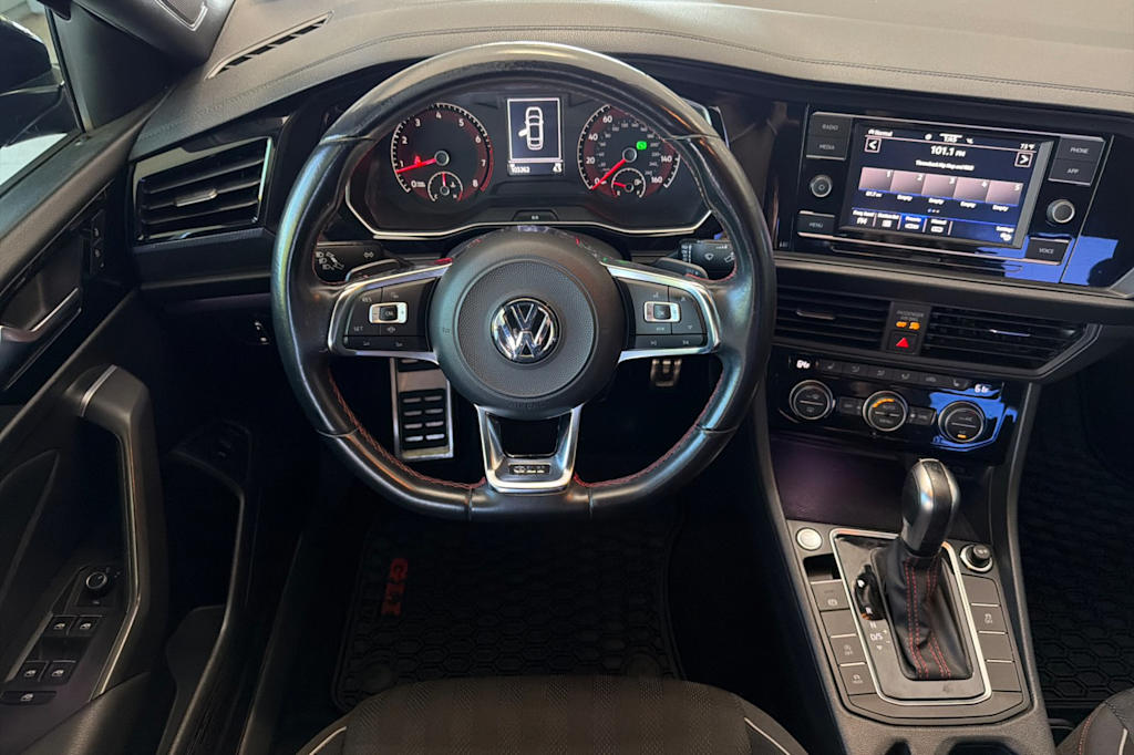 Thumbnail: 2021 Volkswagen Jetta - 12