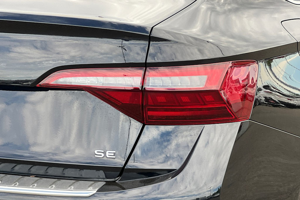 Thumbnail: 2024 Volkswagen Jetta - 31