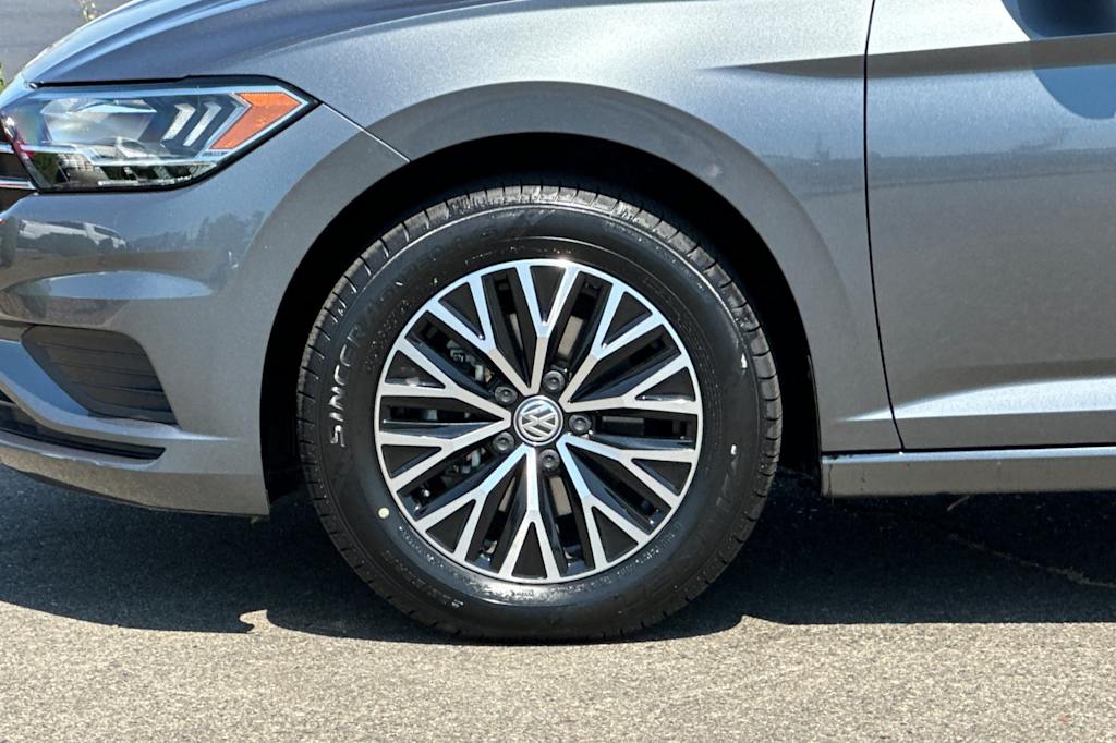 Thumbnail: 2021 Volkswagen Jetta - 8