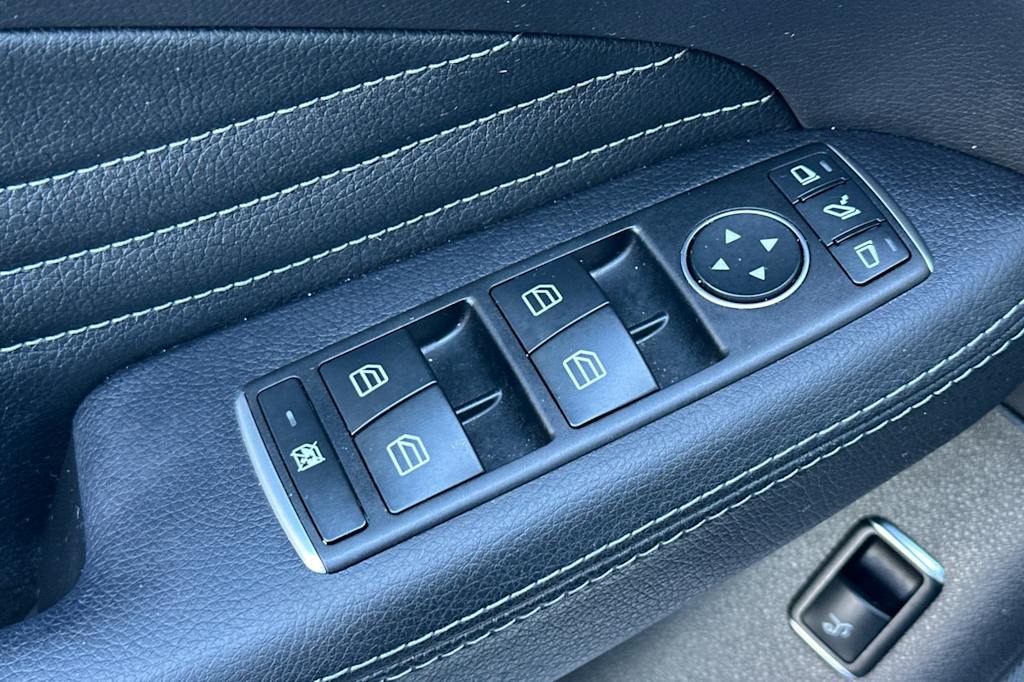 Thumbnail: 2019 Mercedes-Benz GLE - 22