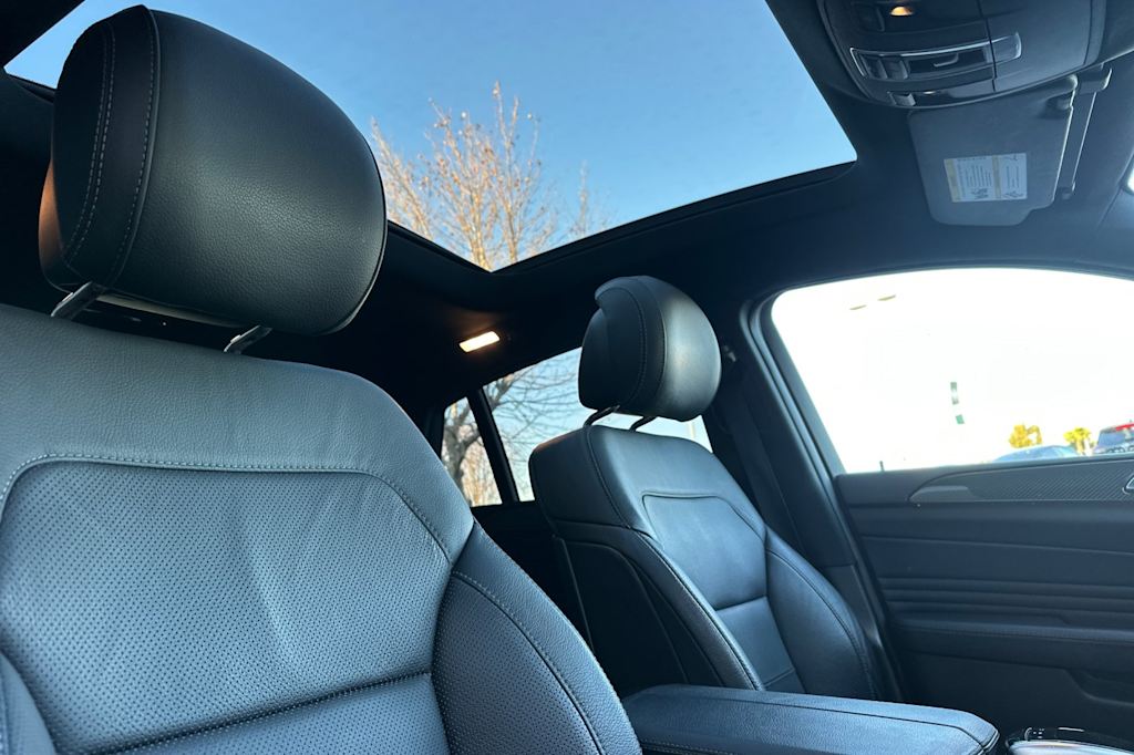 Thumbnail: 2019 Mercedes-Benz GLE - 24