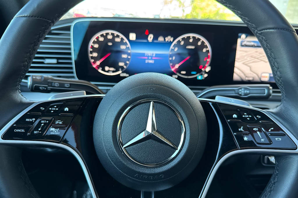 Thumbnail: 2025 Mercedes-Benz GLE - 13
