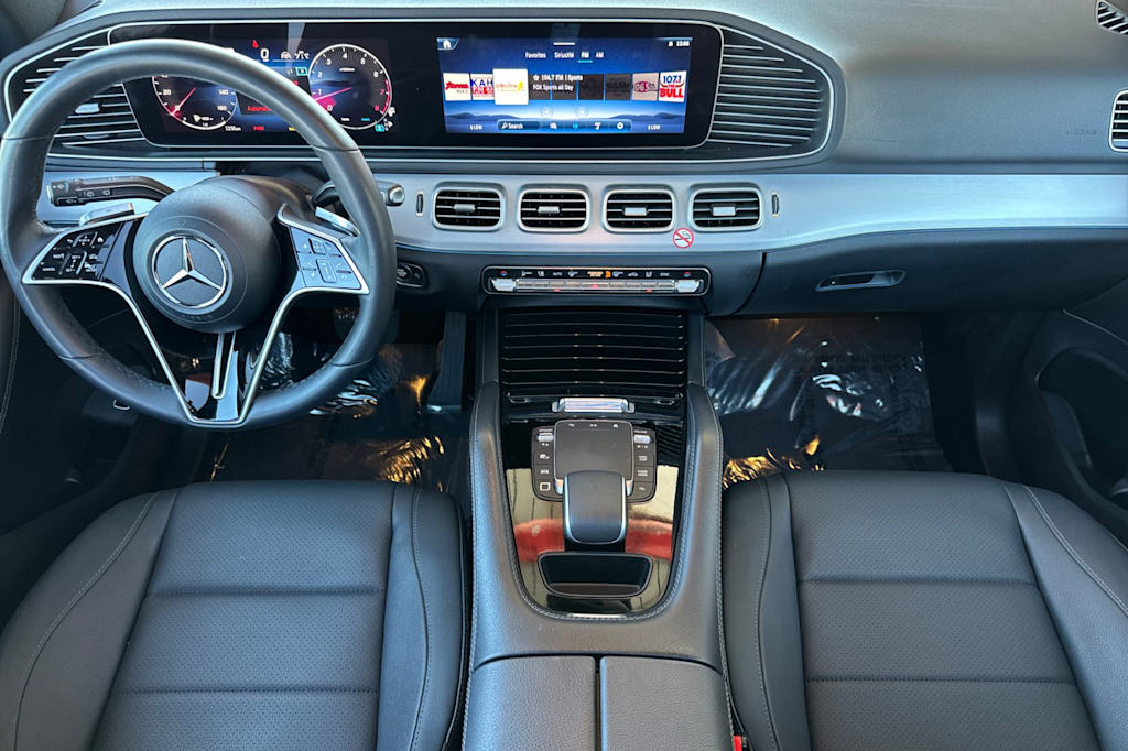 Thumbnail: 2025 Mercedes-Benz GLE - 2