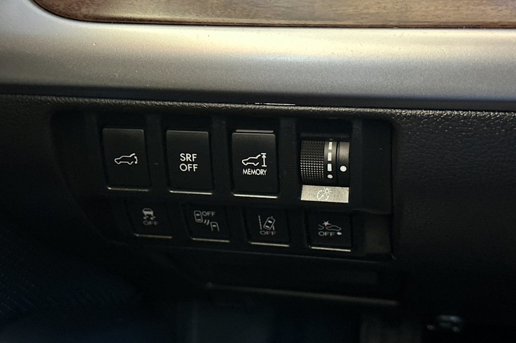 Thumbnail: 2015 Subaru Outback - 33