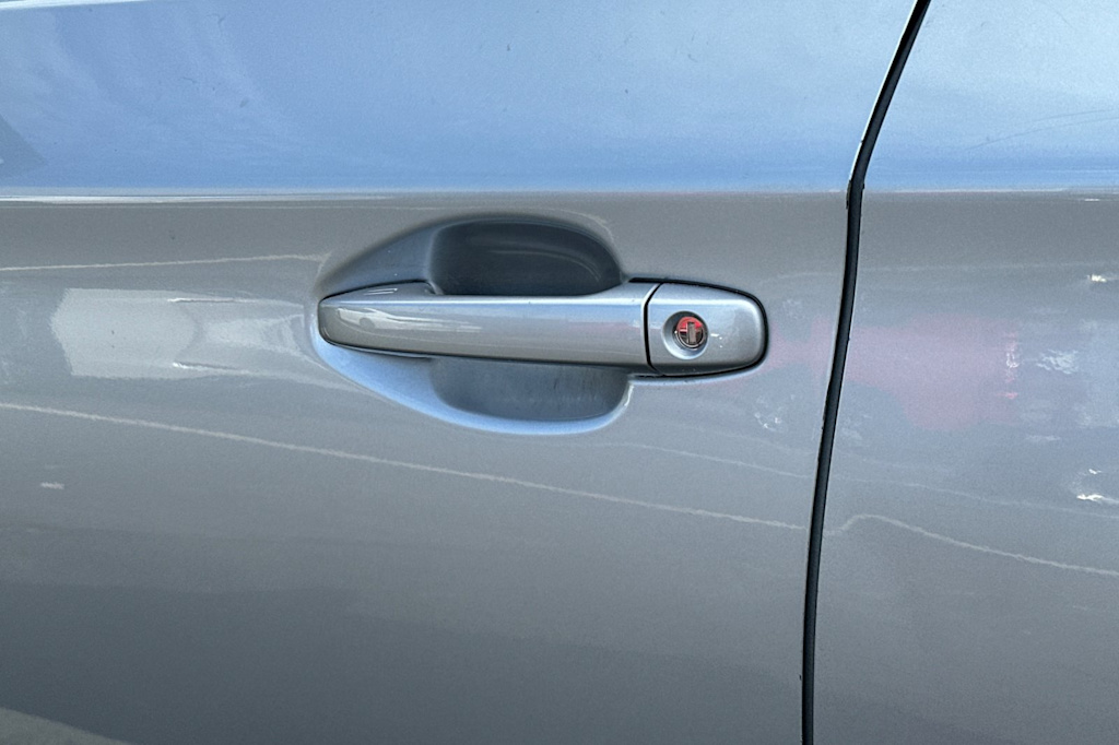 Thumbnail: 2017 Subaru Outback - 19