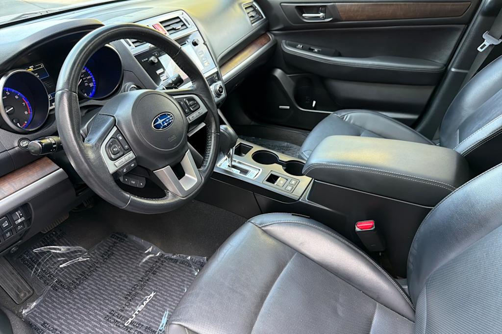 Thumbnail: 2017 Subaru Outback - 9
