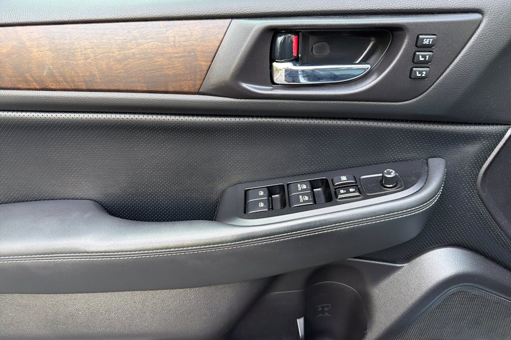 Thumbnail: 2017 Subaru Outback - 21