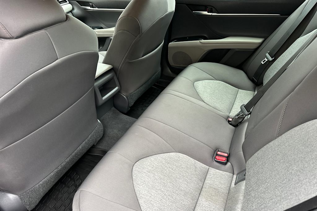 Thumbnail: 2018 Toyota Camry - 11